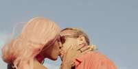 Pabllo Vittar lança clipe de "Então Vai" e dá beijão em Diplo!  Foto: Reprodução / PureBreak