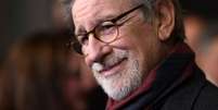 Spielberg enviou os mimos para Guillermo del Toro (A Forma da Água), Jordan Peele (Corra!), Greta Gerwig (Lady Bird - A Hora de Voar), Christopher Nolan (Dunkirk) Paul Thomas Anderson (Trama Fantasma), que disputam o prêmio neste ano.  Foto: Mike Coppola/Getty Images / AdoroCinema