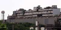 Vis&atilde;o geral da companhia Usiminas em Cubat&atilde;o, S&atilde;o Paulo 04/04/2016 REUTERS/Paulo Whitaker  Foto: Reuters