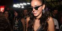 Bruna Marquezine se divertiu em camarote na Sapucaí  Foto: AGNews / PurePeople