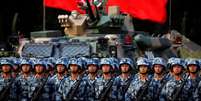 Segundo especialistas, a China está avançando em mercados considerados "sensíveis" pelos ocidentais  Foto: Reuters / BBC News Brasil