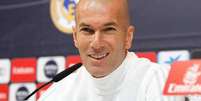 Zidane concedeu entrevista coletiva nesta sexta-feira (Foto: Divulgação/Twitter Real Madrid)  Foto: Lance!