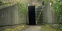 Bunker da época da Guerra Fria em Chilmark, na Inglaterra, foi convertido em local de produção de maconha  Foto: BBC News Brasil