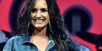 Demi Lovato contou que existe a possibilidade de ela namorar uma mulher  Foto: Getty Images / PurePeople