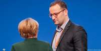 Spahn é um dos maiores críticos às políticas de Merkel dentro da União Democrata Cristã (CDU)  Foto: DW / Deutsche Welle