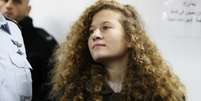 Adolescente palestina Ahed Tamimi em tribunal de Ramallah, na Cisjordânia 15/01/2018 REUTERS/Ammar Awad  Foto: Reuters