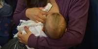 Beb&ecirc;s que ficam seis meses ao lado da m&atilde;e t&ecirc;m reduzidas as chances de contrair doen&ccedil;as  Foto: Wilson Dias/Ag&ecirc;ncia Brasil