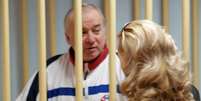 Ex-espião russo Sergei Skripal durante audiência em tribunal militar de Moscou  Foto: Reuters