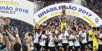 Palmeiras, campeão Brasileiro 2016 e Corinthians, campeão Brasileiro 2017  Foto: MARCELLO ZAMBRANA/Agif/Gazeta Press e DJALMA VASSÃO/Gazeta Press