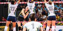 Lance durante a partida entre Sesc RJ e Praia Clube, v&aacute;lida pela final da Superliga feminina de v&ocirc;lei, na Arena Carioca 1, no Rio de Janeiro (RJ), neste domingo (15).  Foto: Paula Reis/Futura Press