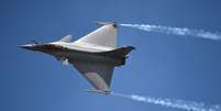 O Rafale é o principal trunfo de ataque aéreo da França e foi usado contra o Estado Islâmico tanto na Síria quanto no Iraque  Foto: PA / BBC News Brasil