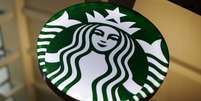 Após ocorrido em Filadélfia, presidente da Starbucks se dirigiu até o local  Foto: Reuters / BBC News Brasil