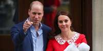 Príncipe William e Kate deixam hospital com filho recém-nascido em Londres
 23/4/2018    REUTERS/Hannah Mckay  Foto: Reuters