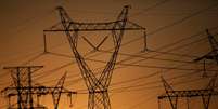 Torres de linhas de transmissão elétrica em Brasília, Brasil
31/08/2017
REUTERS/Ueslei Marcelino  Foto: Reuters