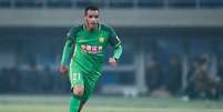 Renato Augusto se destaca na vitória do Beijing Guoan sobre oShanghai SIPG(Foto: Divulgação)  Foto: Lance!