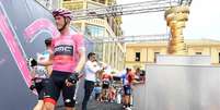 Rohan Dennis lidera a classificação geral do Giro d'Italia  Foto: ANSA / Ansa - Brasil