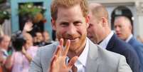 Príncipe Harry se diz calmo antes de casamento com Meghan Markle ao interagir com ingleses nesta sexta-feira, dia 18 de maio de 2018  Foto: Getty Images / PurePeople