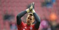 Após nove meses, Neuer voltou a ser relacionado para uma partida do Bayern (Foto: Christof Stache / AFP)  Foto: Lance!