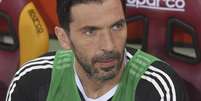 Buffon está cada vez mais perto do Paris Saint-Germain (Foto: Tiziana Fabi / AFP)  Foto: Lance!