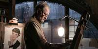Em A Forma da &Aacute;gua, Richard Jenkins interpreta um solit&aacute;rio pintor homossexual  Foto: AdoroCinema / AdoroCinema