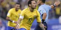 "Neymar mostrou o que já consegue fazer de novo: driblar, correr, chutar", escreveu site alemão  Foto: DW / Deutsche Welle