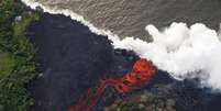 Lava do vulcão Kilauea invade usina de energia no Havaí  Foto: ANSA / Ansa - Brasil