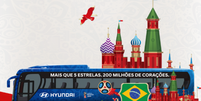 Frase escolhida em votação da Fifa estampa o ônibus da Seleção Brasileira  Foto: Lance!