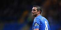 Frank Lampard em campo pelo Chelsea contra o Wigan, em 2013  Foto: Laurence Griffiths / Getty Images