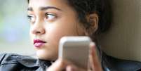 Entre 2015 e 2018, número de jovens que possuem ou têm acesso a smartphones nos EUA saltou de 73% para 95%  Foto: Getty Images / BBC News Brasil