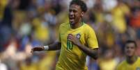 Neymar durante jogo amistoso entre Brasil x Croacia realizado no estadio de Anfield, em Liverpool  Foto: Pedro Martins / MoWA Press