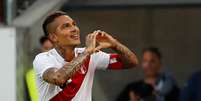 O atacante Paolo Guerrero  Foto: Stefan Wermuth / Reuters