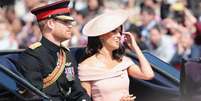 Harry e Meghan voltaram da lua de mel e participaram da marcha militar em homenagem à rainha  Foto: Getty Images / BBC News Brasil