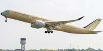 Avião A350-900 ULR da Singapore Airlines decola em seu primeiro voo teste  Foto: AIRBUS / BBC News Brasil