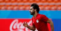 O atacante Mohamed Salah em treino com a seleção do Egito  Foto: Damir Sagolj / Reuters