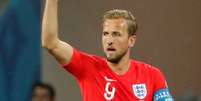 Capitão da Inglaterra, Kane comemora gol  Foto: Jorge Silva / Reuters