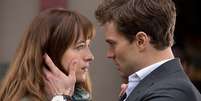 Dakota Johnson e Jamie Dornan deram vida ao casal de 'Cinquenta Tons de Cinza'  Foto: Divulga&ccedil;&atilde;o