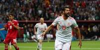 Diego Costa comemora gol da Espanha  Foto: Sergio Perez / Reuters