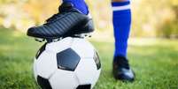 Habilidade incomum com os pés faz com que o cérebro dos jogadores de futebol seja diferente?  Foto: Getty Images / BBC News Brasil