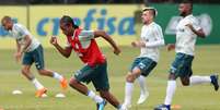 Keno durante treino do Palmeiras, na Academia de Futebol (Foto: Cesar Greco)  Foto: Lance!