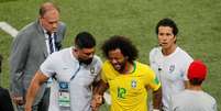 Marcelo sente lesão aos 8 minutos do primeiro tempo e sai do jogo  Foto: Maxim Shemetov / Reuters