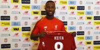 Keita é apresentado oficialmente no Liverpool (Foto: Divulgação)  Foto: Lance!