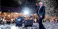 López Obrador assumirá um país com níveis historicamente altos de violência, em plena guerra entre cartéis do narcotráfico e forças de segurança  Foto: AFP PHOTO / ULISES RUIZULISES RUIZ/AFP/Getty Image / BBC News Brasil