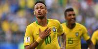 Neymar marca um e dá assistência para outro na vitória por 2 a 0 do Brasil sobre o México(Foto: AFP)  Foto: Lance!