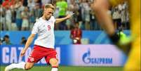 Nicolai Jorgensen perdeu o último pênalti da Dinamarca contra Croácia, nas oitavas de final da Copa do Mundo (AFP)  Foto: Lance!