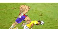 Sagat deu um golpe de muay-thai em Neymar!  Foto: Reprodução / PureBreak