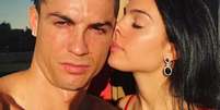Cristiano Ronaldo com a bela namorada Georgina Rodríguez: a intimidade exposta nas redes sociais vai virar um programa  Foto: Instagram @georginagio  / Reprodução