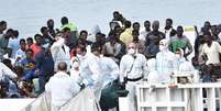 Deslocados externos chegam à Itália no navio Diciotti, em junho  Foto: ANSA / Ansa - Brasil