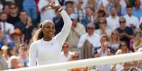Serena Williams está na final do torneio britânico  Foto: Peter Nicholls / Reuters