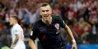 Perisic comemora gol do empate da Croácia  Foto: Darren Staples / Reuters