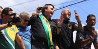 O pré candidato à presidência da República, Jair Bolsonaro (PSL), faz campanha na cidade de Marabá (PA), na última quinta-feira (12).  Foto: ULISSES POMPEU/FUTURA PRESS / Futura Press